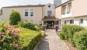 Le Jardin des Alisiers à L'Isle-Jourdain